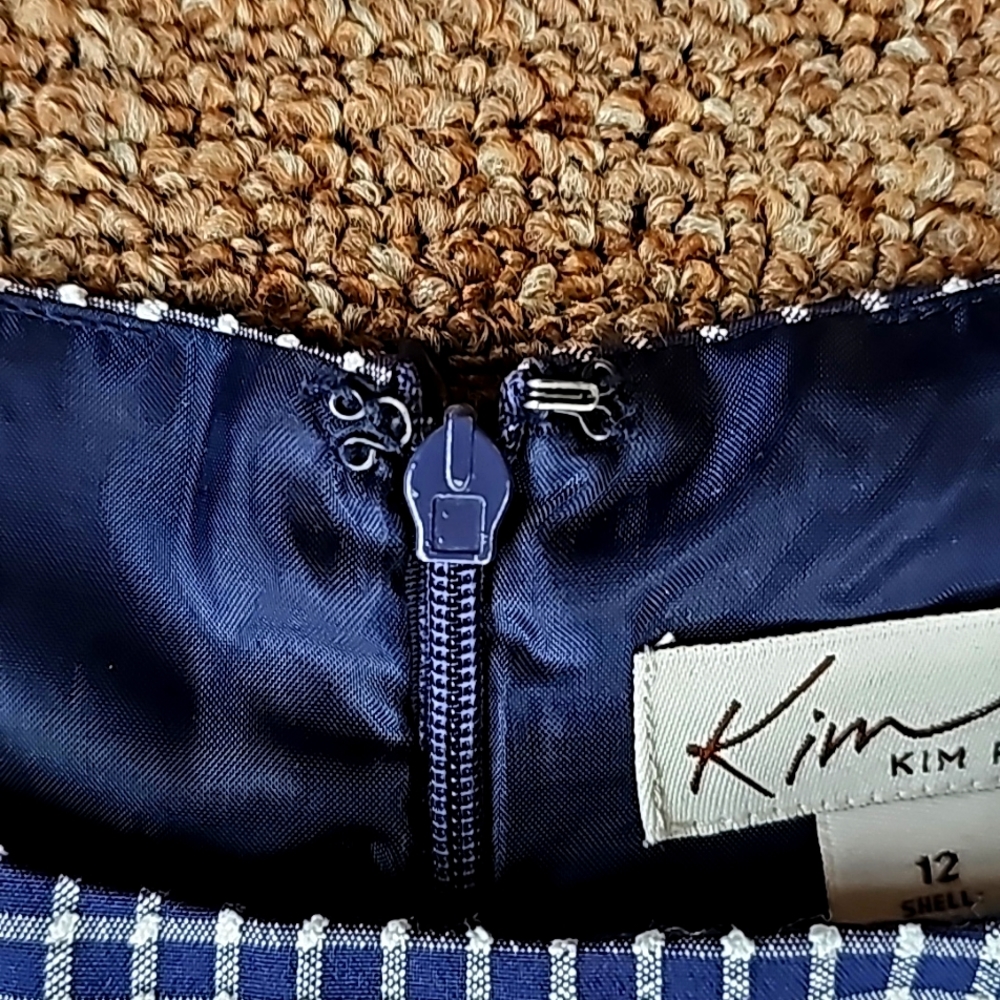 Dress - Picture 6 of 14